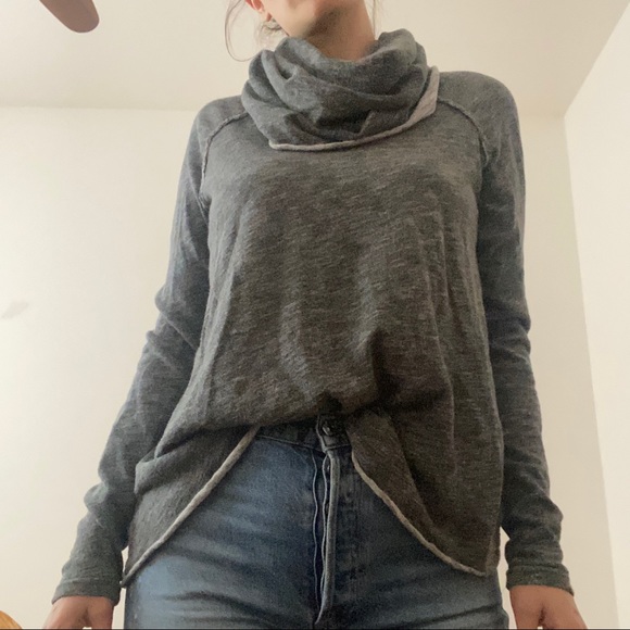 Free People Beach Cocoon Cowl Pullover - Picture 3 of 10